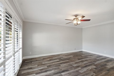 House in Delray Beach, Florida 2 bedrooms, 110.37 sq.m. № 1986395 - photo 15