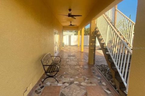 House in Hudson, Florida 3 bedrooms, 178.56 sq.m. № 2096488 - photo 14