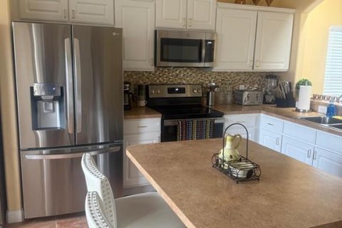 House in Hudson, Florida 3 bedrooms, 178.56 sq.m. № 2096488 - photo 21