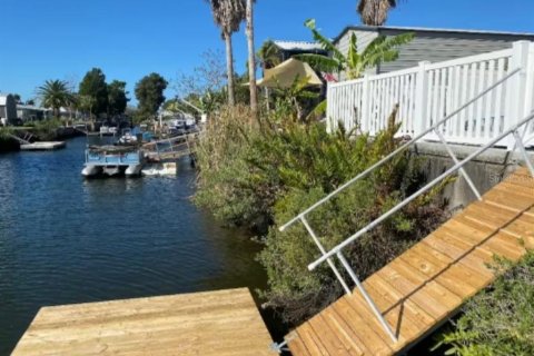 House in Hudson, Florida 3 bedrooms, 178.56 sq.m. № 2096488 - photo 8