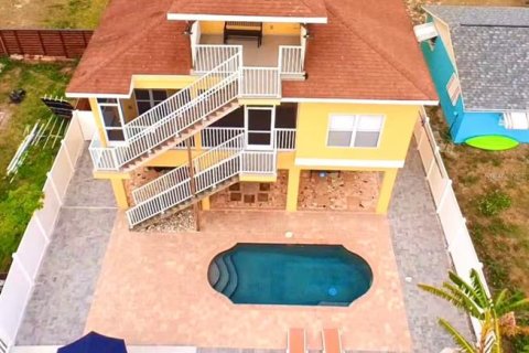 House in Hudson, Florida 3 bedrooms, 178.56 sq.m. № 2096488 - photo 4