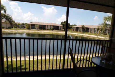 Condo in Punta Gorda, Florida, 2 bedrooms  № 1780636 - photo 30