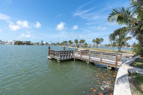 Land in Redington Beach, Florida № 1759395 - photo 9