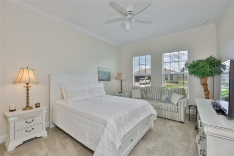 House in Sun City Center, Florida 3 bedrooms, 220.83 sq.m. № 2223596 - photo 30