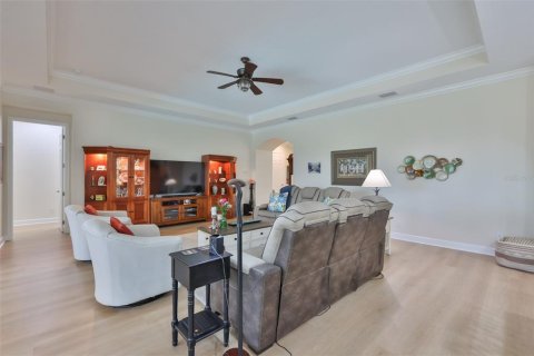 House in Sun City Center, Florida 3 bedrooms, 220.83 sq.m. № 2223596 - photo 12
