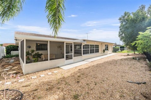 Casa en venta en Port Richey, Florida, 2 dormitorios, 141.95 m2 № 1853635 - foto 27