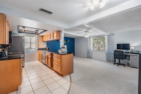 Casa en venta en Port Richey, Florida, 2 dormitorios, 141.95 m2 № 1853635 - foto 11