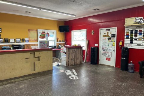 Immobilier commercial à vendre à Fruitland Park, Floride: 214.05 m2 № 2430942 - photo 6
