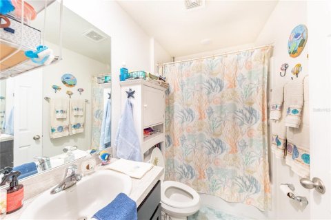 House in Port Charlotte, Florida 3 bedrooms, 122.07 sq.m. № 1510020 - photo 13
