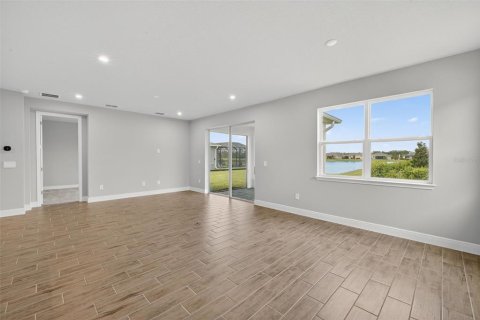 House in Parrish, Florida 3 bedrooms, 160.81 sq.m. № 1910660 - photo 12