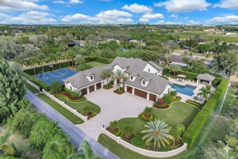 Купить земельный участок в Майами-Дейд, Флорида № 2033717 - фото 5