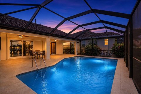 Casa en venta en Punta Gorda, Florida, 3 dormitorios, 205.59 m2 № 2157792 - foto 2