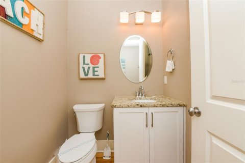 House in Bradenton Beach, Florida 6 bedrooms, 287.81 sq.m. № 1644138 - photo 20