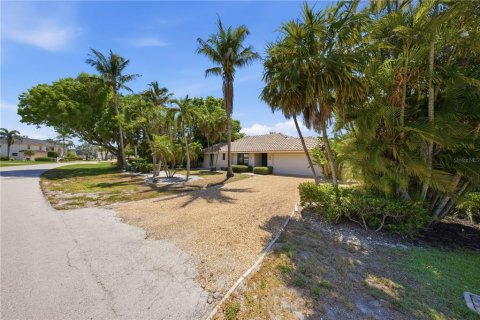 Villa ou maison à vendre à Sanibel, Floride: 3 chambres, 152.73 m2 № 2433624 - photo 4