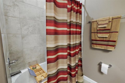 Villa ou maison à vendre à Mount Dora, Floride: 3 chambres, 187.38 m2 № 1651244 - photo 7