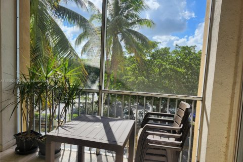 Condominio en alquiler en Doral, Florida, 3 dormitorios, 123.56 m2 № 2013255 - foto 15