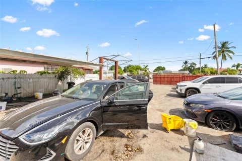 Immobilier commercial à vendre à Miami, Floride № 2170572 - photo 8