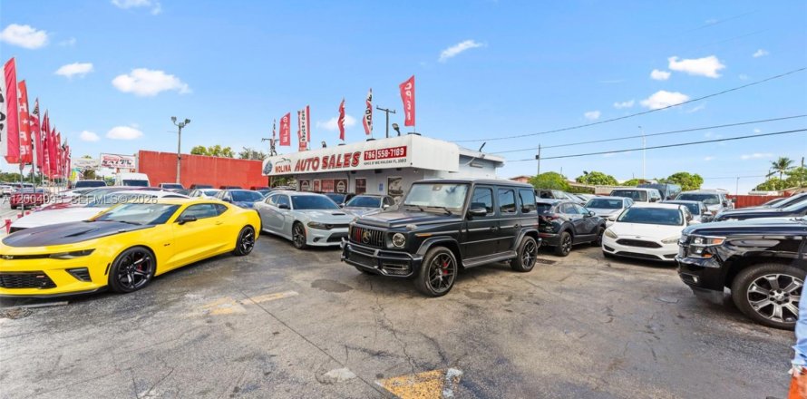 Immobilier commercial à Miami, Floride № 2170572