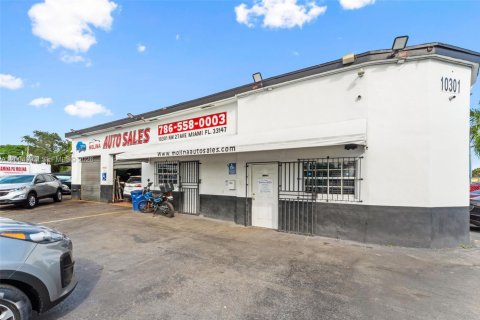 Immobilier commercial à vendre à Miami, Floride № 2170572 - photo 16