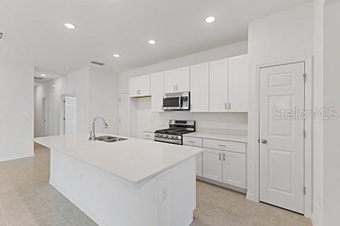 Villa ou maison à vendre à Wildwood, Floride: 4 chambres, 139.45 m2 № 2408662 - photo 11