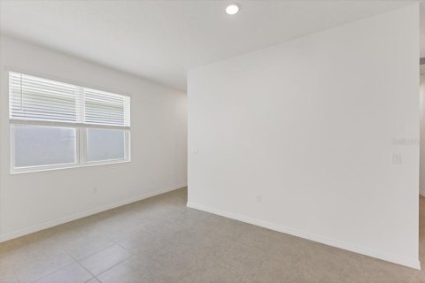 Villa ou maison à vendre à Wildwood, Floride: 4 chambres, 139.45 m2 № 2408662 - photo 15