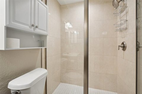 Townhouse in Tampa, Florida 3 bedrooms, 103.4 sq.m. № 1852579 - photo 20