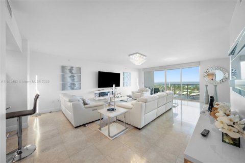 Copropriété à louer à Aventura, Floride: 2 chambres, 276.85 m2 № 1858857 - photo 5