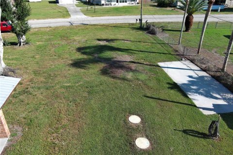 House in Okeechobee, Florida 2 bedrooms, 133.59 sq.m. № 1856733 - photo 6