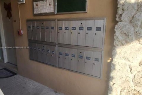 Condominio en venta en Miami, Florida, 2 dormitorios, 76.92 m2 № 2029807 - foto 21