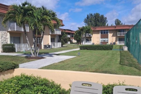 Condominio en venta en Miami, Florida, 2 dormitorios, 76.92 m2 № 2029807 - foto 3