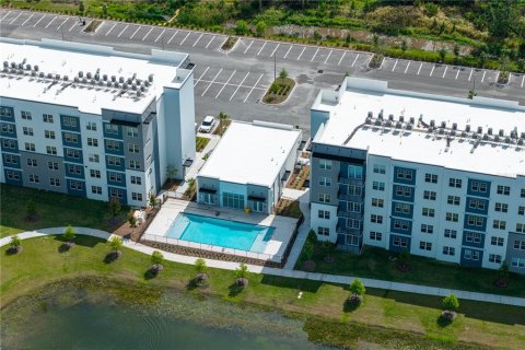 Condominio en alquiler en Orlando, Florida, 2 dormitorios, 100.8 m2 № 2155903 - foto 25