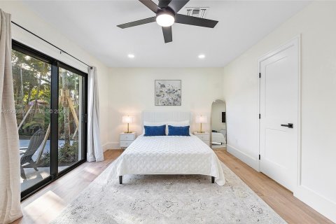 Villa ou maison à louer à Lighthouse Point, Floride: 4 chambres, 187.66 m2 № 1996686 - photo 25