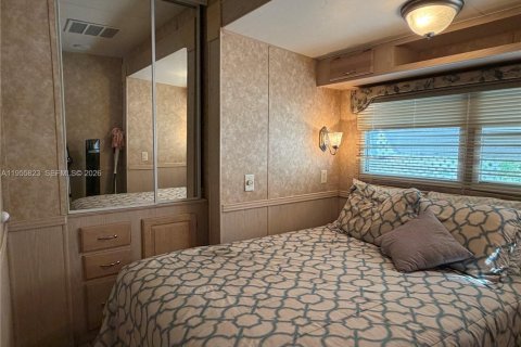 Land in Marathon, Florida № 2009828 - photo 4