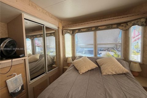 Land in Marathon, Florida № 2009828 - photo 8