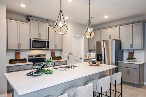 Townhouse in Sanford, Florida 3 bedrooms, 151.9 sq.m. № 1898666 - photo 2