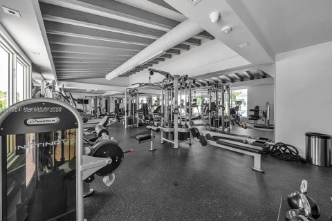 Condominio en alquiler en Miami Beach, Florida, 2 dormitorios, 105.82 m2 № 1995464 - foto 10