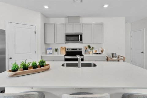 Casa en venta en Haines City, Florida, 4 dormitorios, 154.68 m2 № 1849725 - foto 3