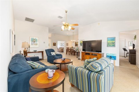 Casa en venta en The Villages, Florida, 3 dormitorios, 140.47 m2 № 2203592 - foto 16