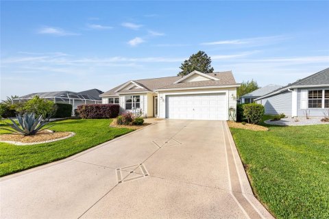 Casa en venta en The Villages, Florida, 3 dormitorios, 140.47 m2 № 2203592 - foto 2