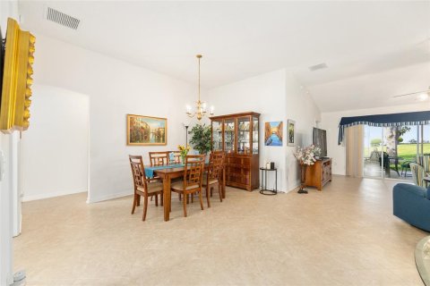 Casa en venta en The Villages, Florida, 3 dormitorios, 140.47 m2 № 2203592 - foto 11