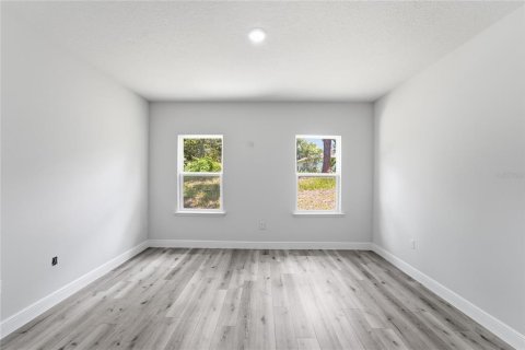 House in Citrus Springs, Florida 4 bedrooms, 170.29 sq.m. № 2222411 - photo 24