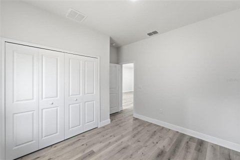House in Citrus Springs, Florida 4 bedrooms, 170.29 sq.m. № 2222411 - photo 23