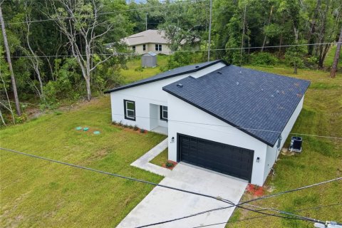 House in Citrus Springs, Florida 4 bedrooms, 170.29 sq.m. № 2222411 - photo 2