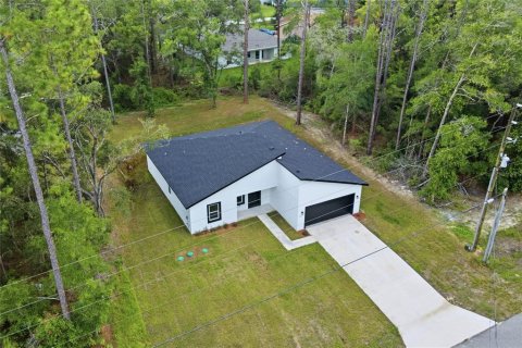 House in Citrus Springs, Florida 4 bedrooms, 170.29 sq.m. № 2222411 - photo 3