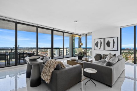 Condo in Fort Lauderdale, Florida, 4 bedrooms  № 2082130