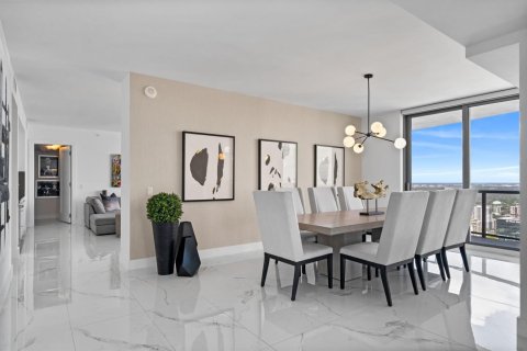 Condo in Fort Lauderdale, Florida, 4 bedrooms № 2082130 - photo 21