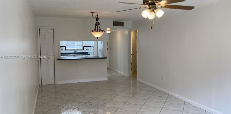 Condo à Margate, Floride, 1 chambre  № 2084371