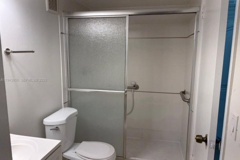 Apartamento en alquiler en Hialeah, Florida, 1 dormitorio, 58.71 m2 № 2004136 - foto 7
