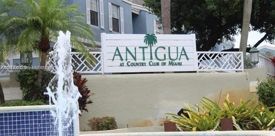 Apartamento en Hialeah, Florida 1 dormitorio, 58.71 m2 № 2004136