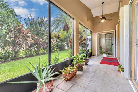 House in Orlando, Florida 3 bedrooms, 178.37 sq.m. № 1884466 - photo 17